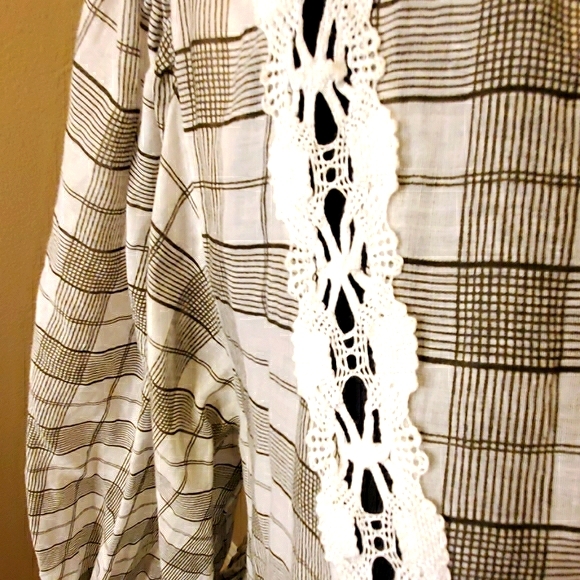 FREE PEOPLE TIME OUT LACE TUNIC BLOUSE - Picture 12 of 12